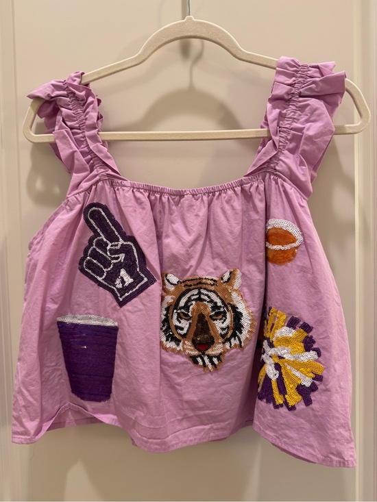 QUEEN OF SPARKLES Tops - QUEEN OF SPARKLES Lilac Sequin Appliqué Tank Top
